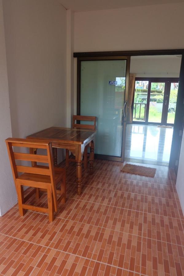 Phumin Apartment Ko Lanta Kültér fotó