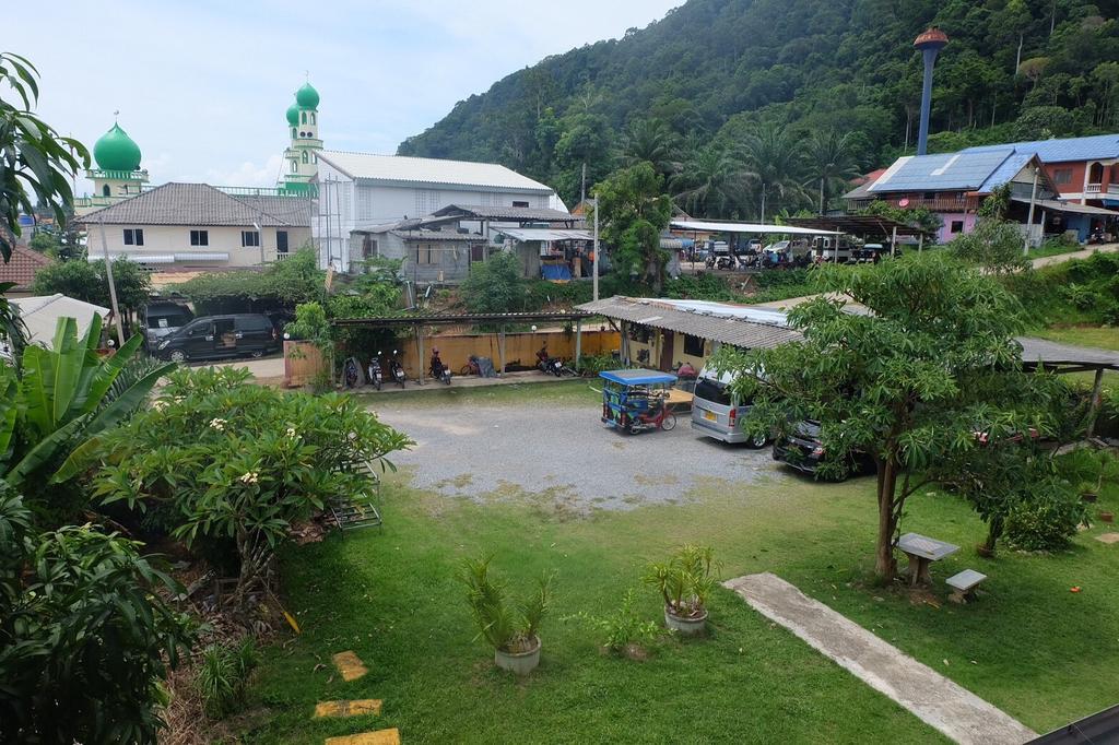 Phumin Apartment Ko Lanta Kültér fotó